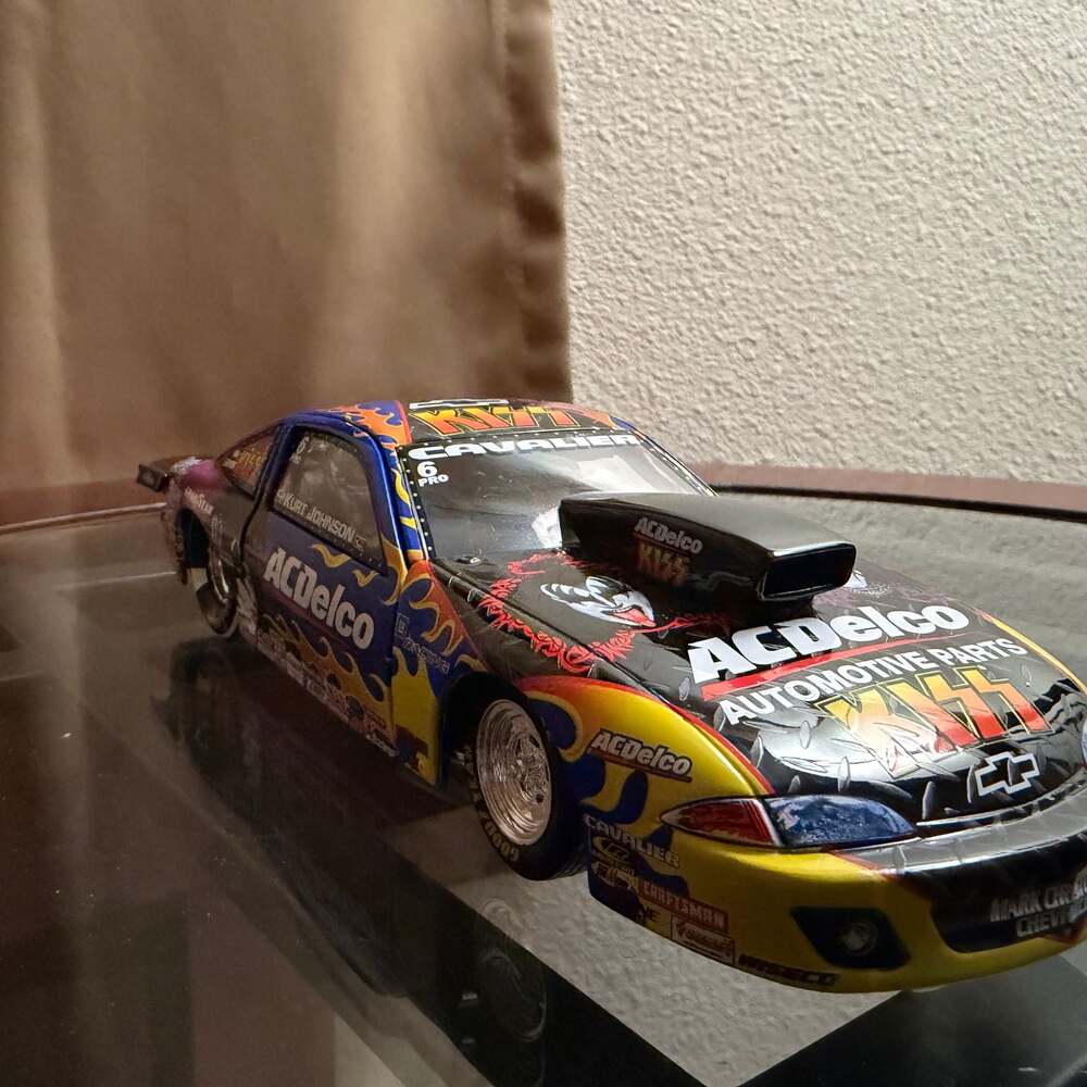 Kurt Johnson ACDelco KISS 30th Anniversary Signed 2002 Chevy Cavalier Pro Stock - Picture 4 of 6